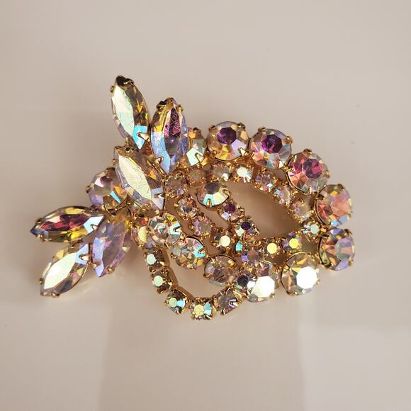 Vintage Statement Brooch Gold Tone with Aurora‎ Borealis Prong Set Stones Bling - Picture 2 of 14